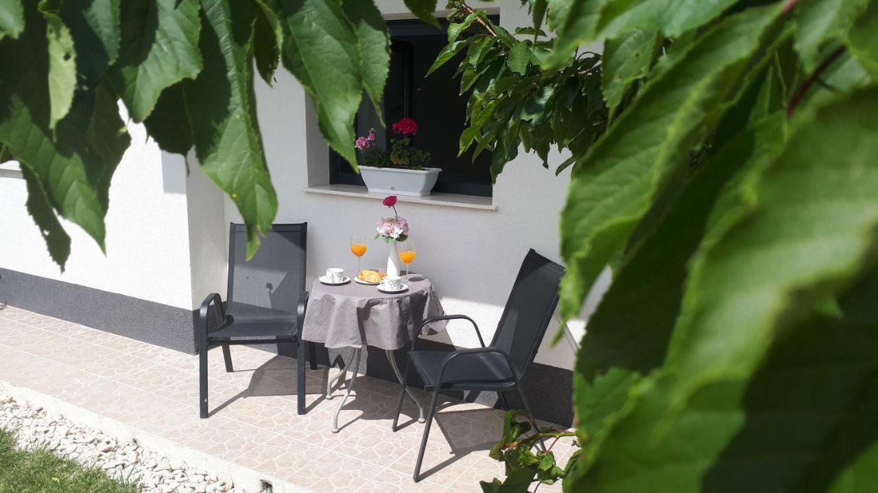 Apartments Ivano Сплит Екстериор снимка
