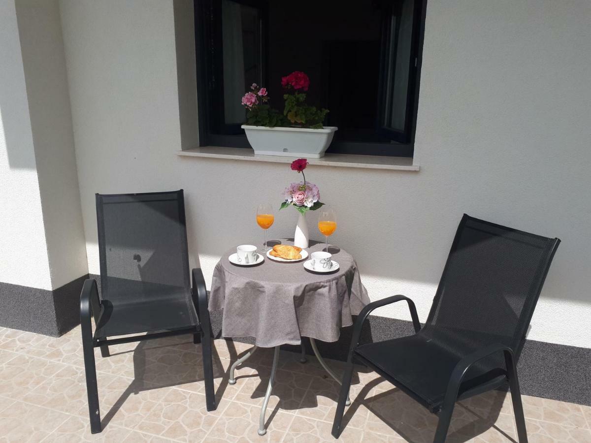 Apartments Ivano Сплит Екстериор снимка